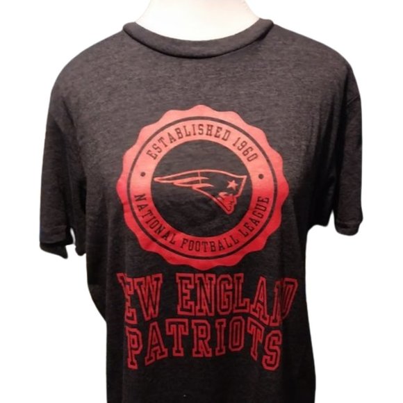 New England Patriots Men's tee NWT - Picture 1 of 5